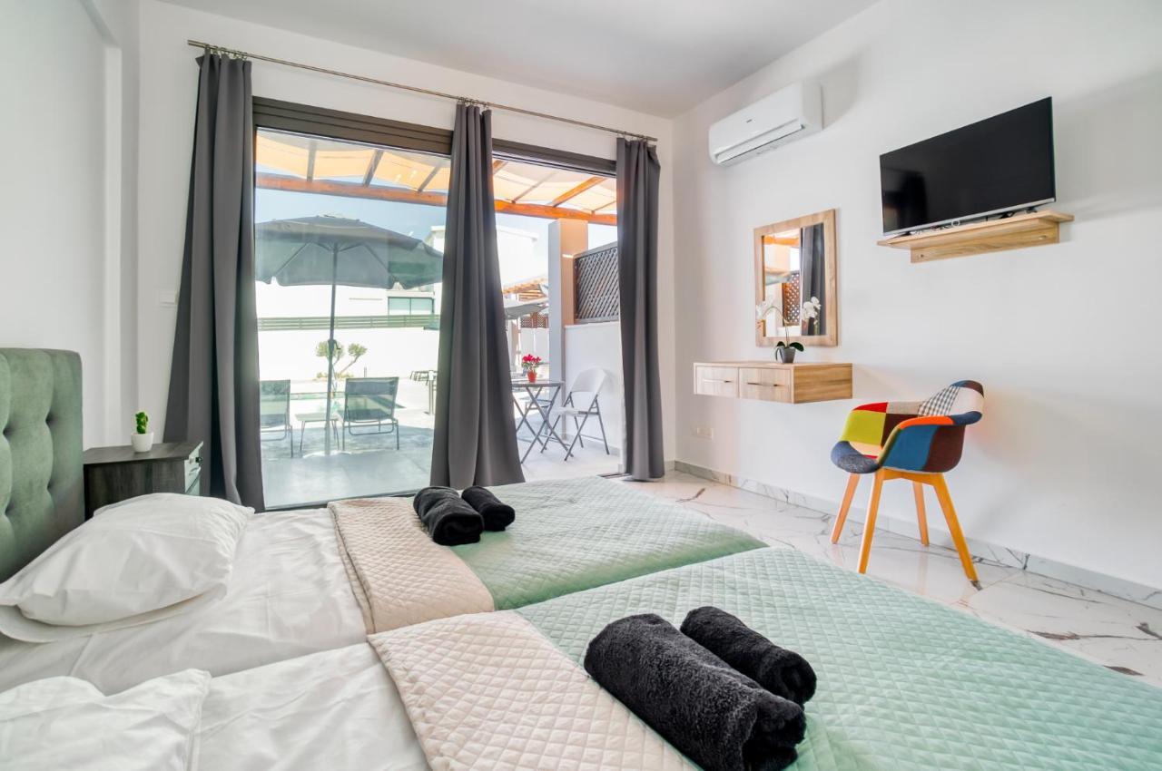 Antesia Coral Bay Resort By Ezoria Villas - Adults Only Dış mekan fotoğraf