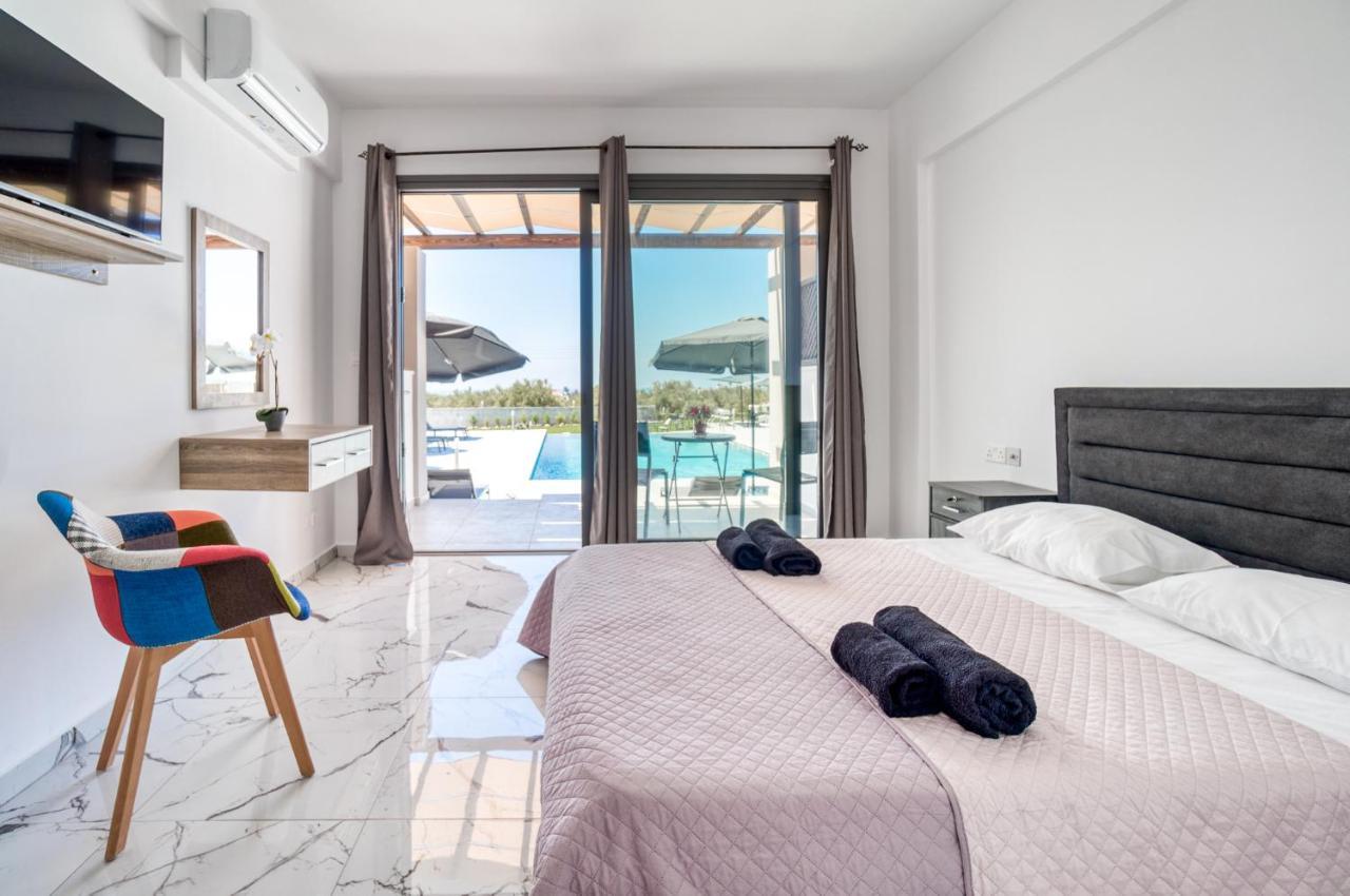 Antesia Coral Bay Resort By Ezoria Villas - Adults Only Dış mekan fotoğraf